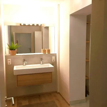 Koblenz Sued Exklusive Und Zentrale Designer شقة كوبلنس